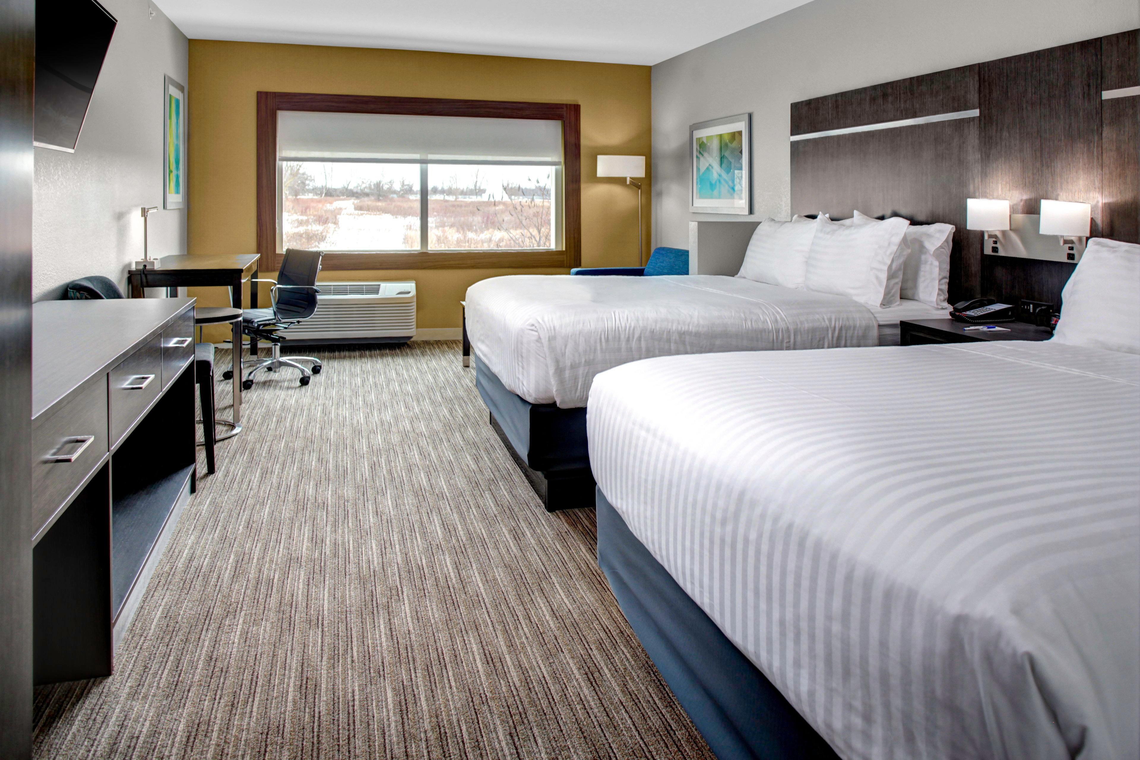 Holiday Inn Express & Suites Coldwater By Ihg Exterior foto